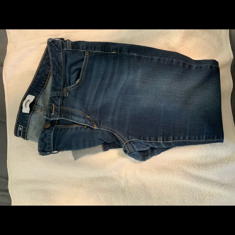Lot of women jean